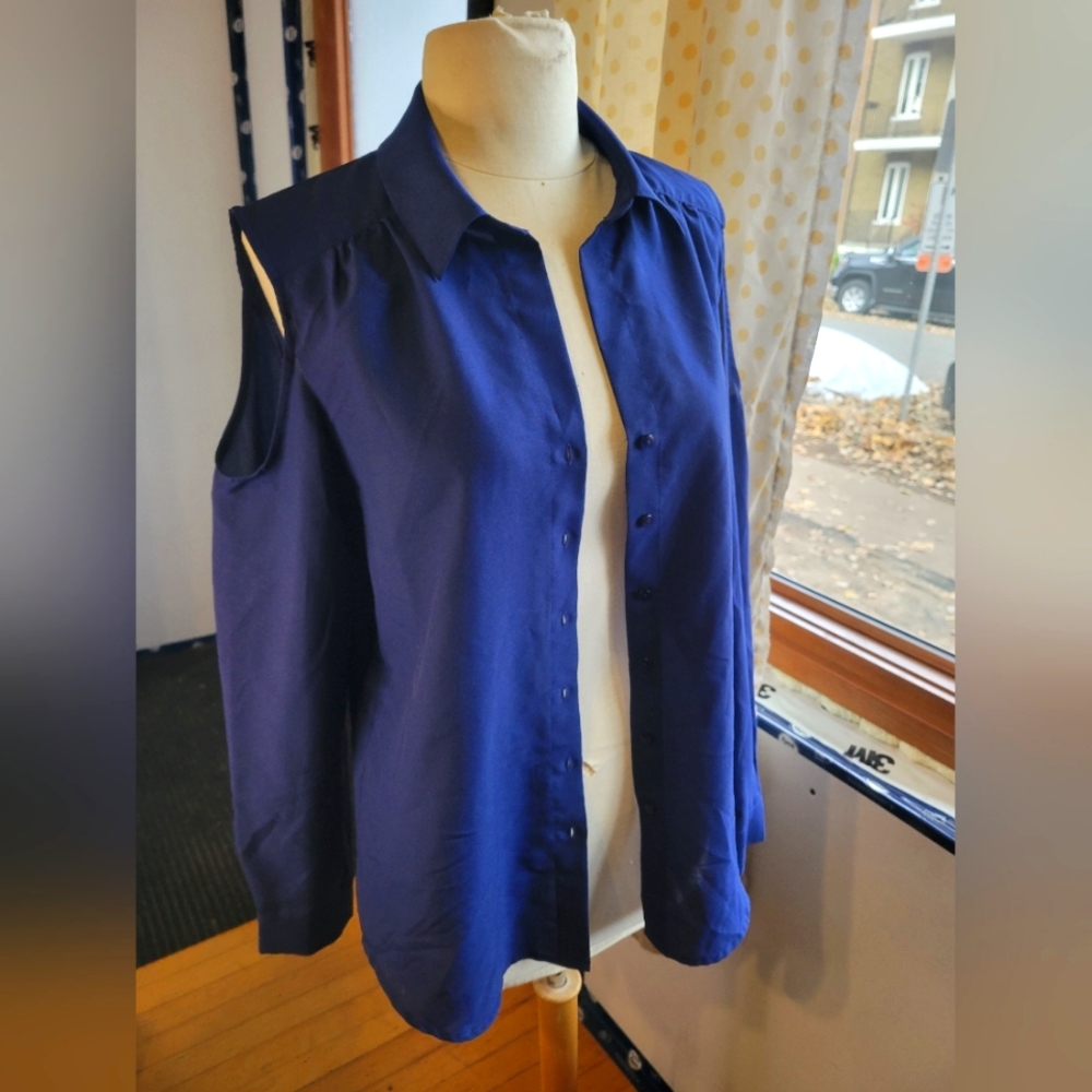 Blue Sparkle and Fade cold shoulder Blouse, size medium